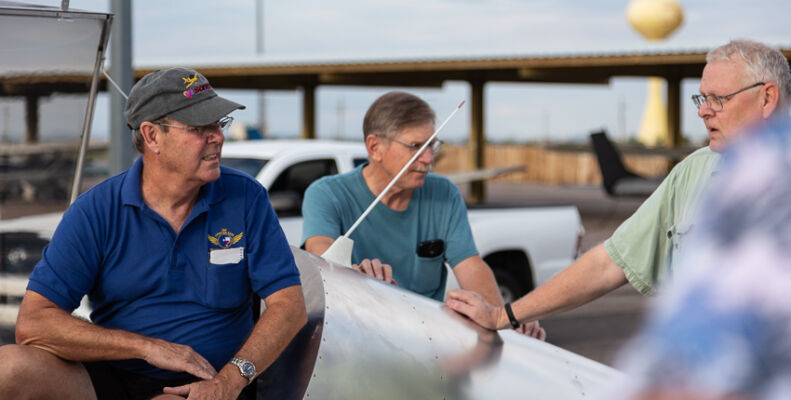 Sonex builder and experienced test pilot Mike Singleton (left) conducts the aircraft's first flight.